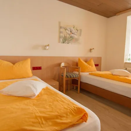 מלון Hotelpension Schroeder