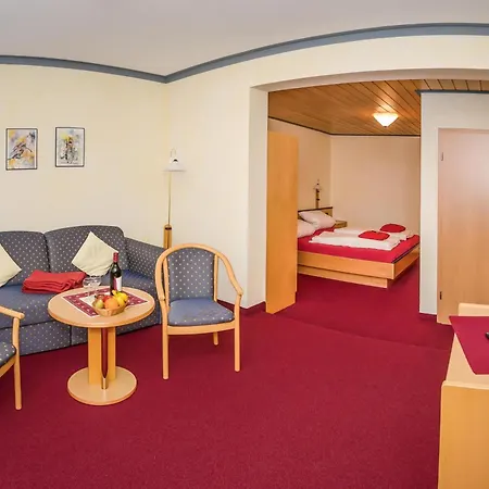 מלון Hotelpension Schroeder וילינגן