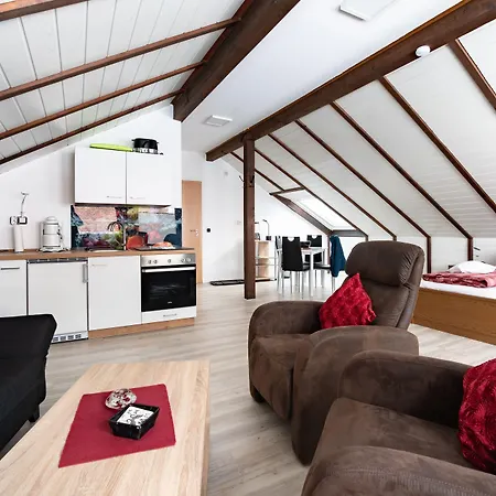 Hotelpension Schroeder 3*